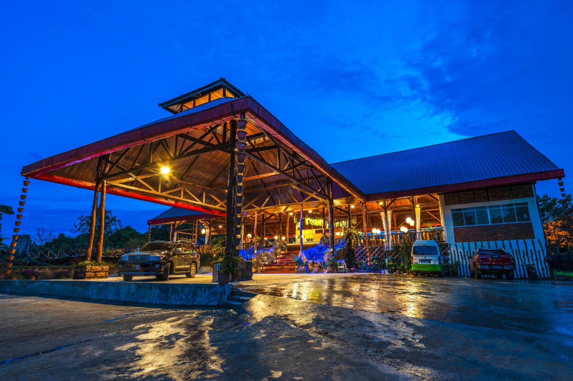 Borneo Sepilok Rainforest Resort Extérieur photo